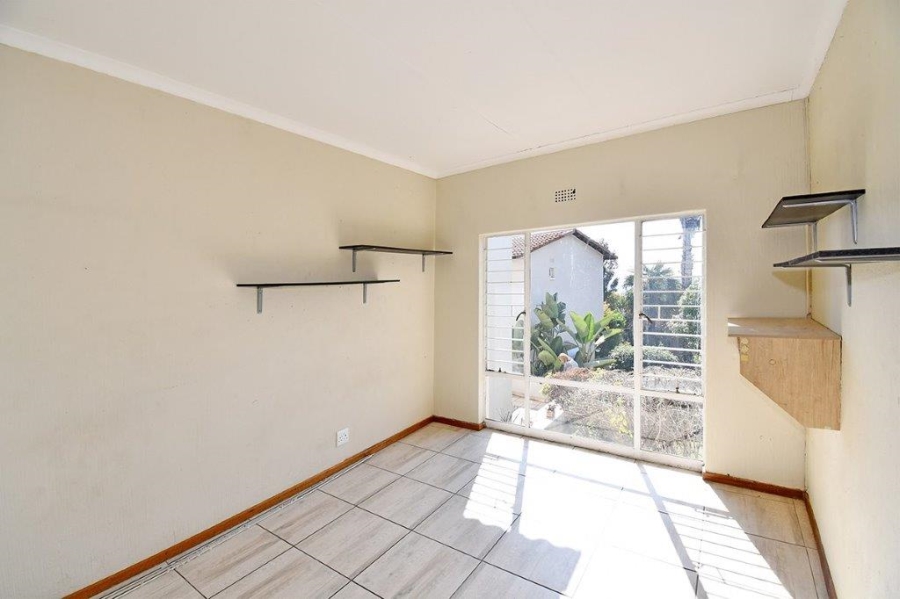 2 Bedroom Property for Sale in Sunnyrock Gauteng