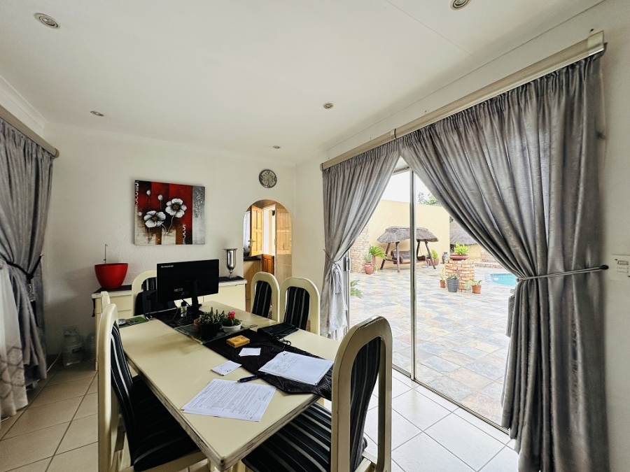 3 Bedroom Property for Sale in Mayfield Park Gauteng