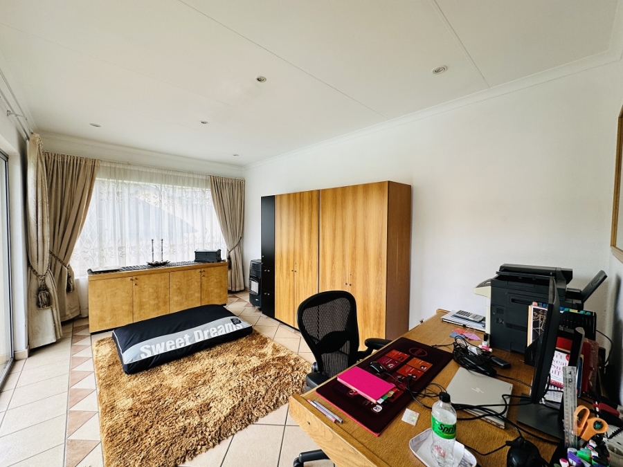 3 Bedroom Property for Sale in Mayfield Park Gauteng