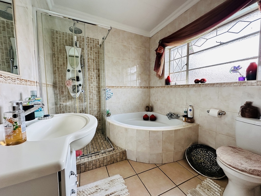 3 Bedroom Property for Sale in Mayfield Park Gauteng