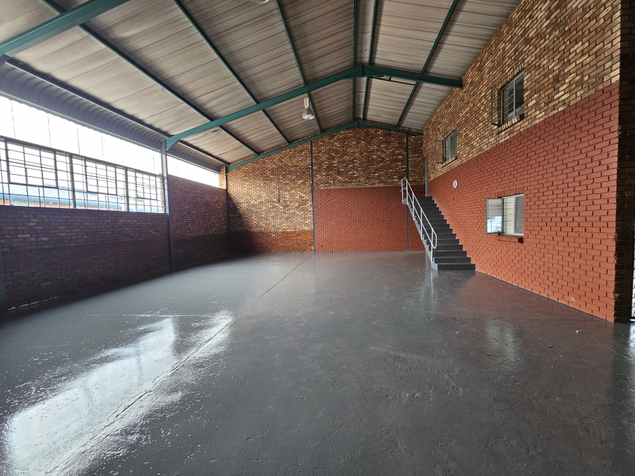 To Let Commercial Property for Rent in Hennops Park Industrial Gauteng
