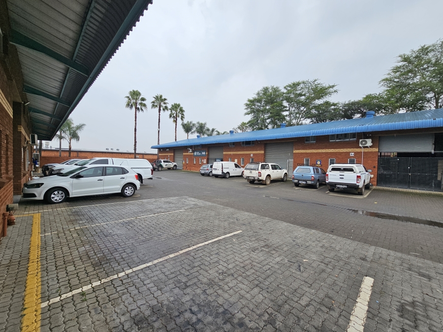 To Let Commercial Property for Rent in Hennops Park Industrial Gauteng