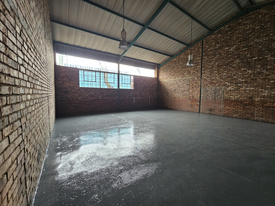 To Let Commercial Property for Rent in Hennops Park Industrial Gauteng