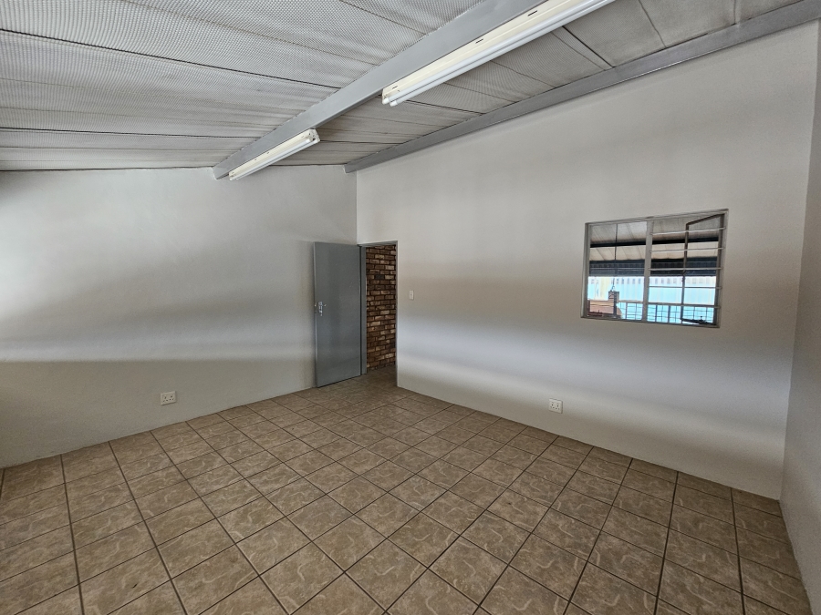 To Let Commercial Property for Rent in Hennops Park Industrial Gauteng