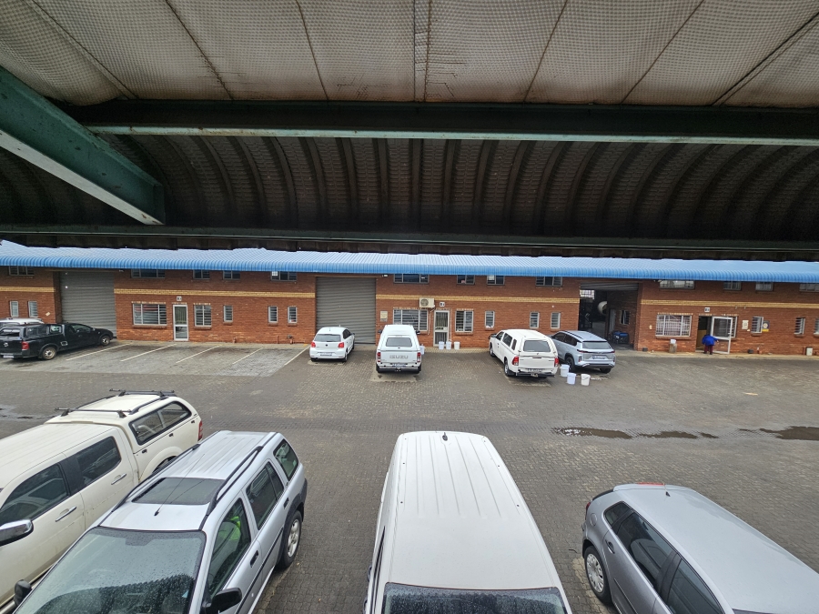 To Let Commercial Property for Rent in Hennops Park Industrial Gauteng