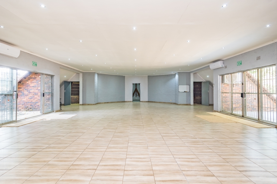 4 Bedroom Property for Sale in Discovery Gauteng