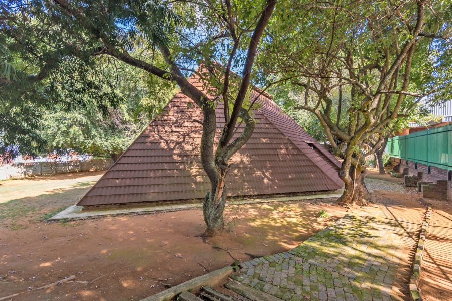 4 Bedroom Property for Sale in Discovery Gauteng