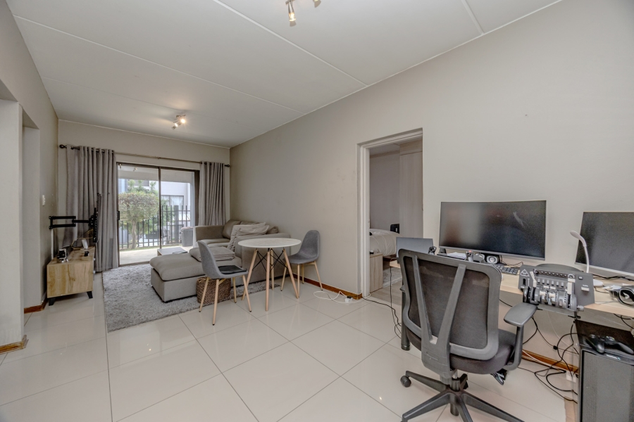 2 Bedroom Property for Sale in Honeydew Grove Gauteng
