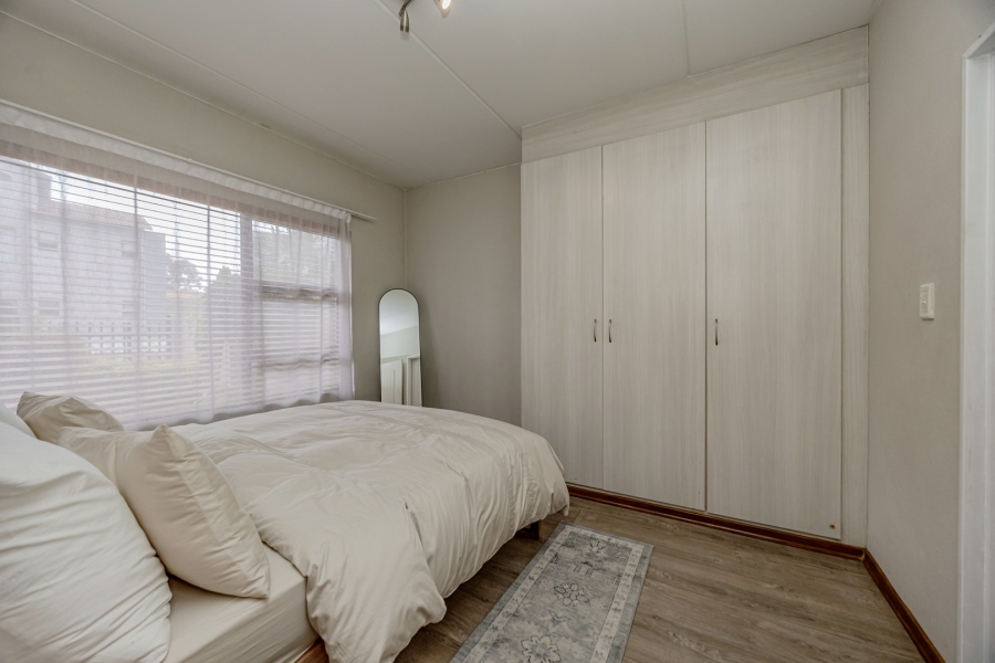 2 Bedroom Property for Sale in Honeydew Grove Gauteng