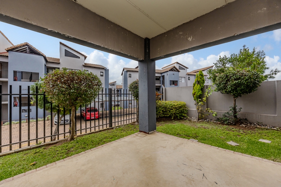 2 Bedroom Property for Sale in Honeydew Grove Gauteng