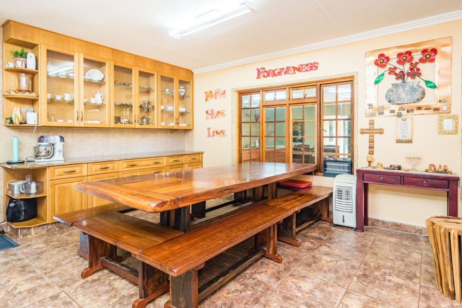7 Bedroom Property for Sale in Honingklip A H Gauteng