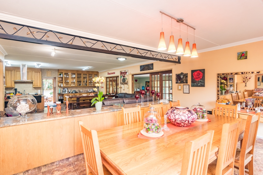 7 Bedroom Property for Sale in Honingklip A H Gauteng
