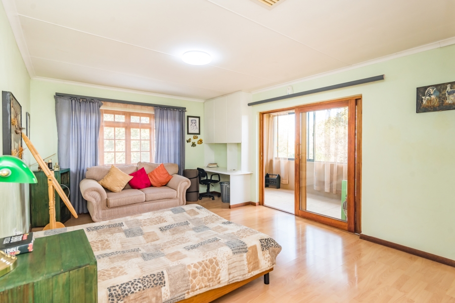 7 Bedroom Property for Sale in Honingklip A H Gauteng