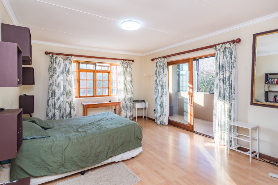 7 Bedroom Property for Sale in Honingklip A H Gauteng