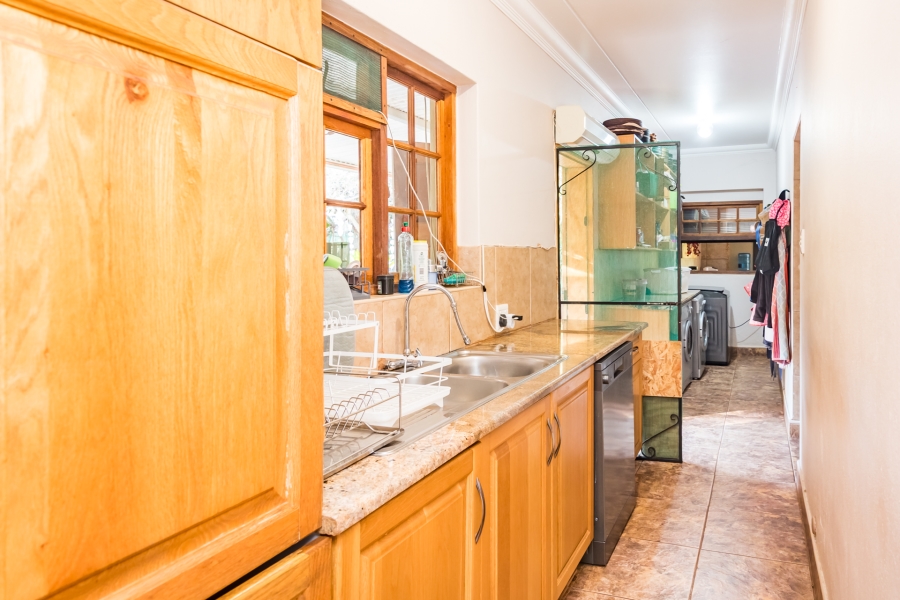 7 Bedroom Property for Sale in Honingklip A H Gauteng