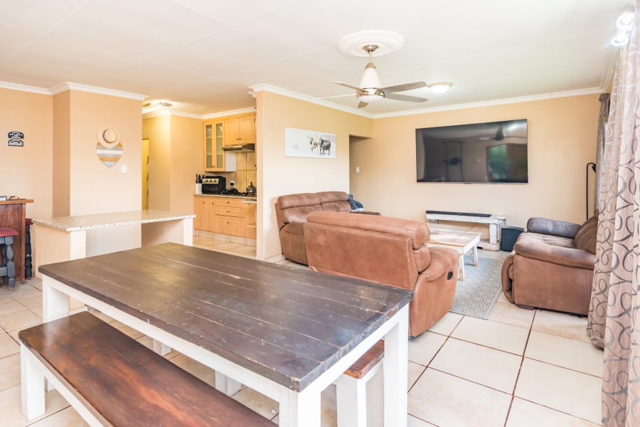 7 Bedroom Property for Sale in Honingklip A H Gauteng