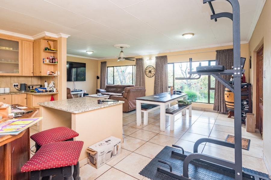 7 Bedroom Property for Sale in Honingklip A H Gauteng