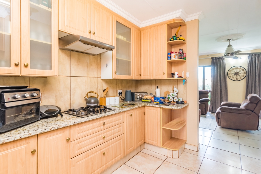7 Bedroom Property for Sale in Honingklip A H Gauteng