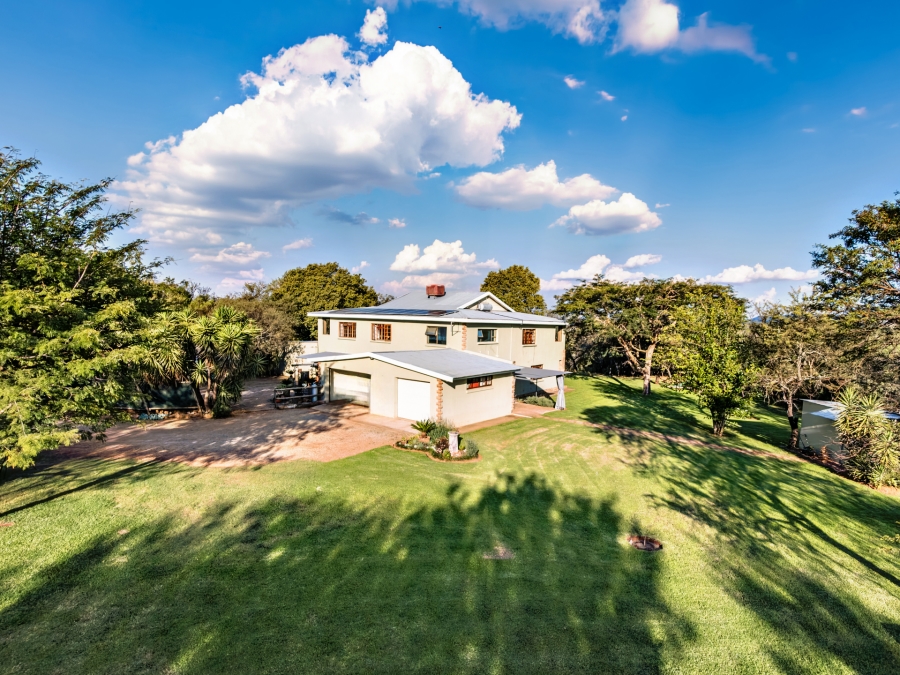 7 Bedroom Property for Sale in Honingklip A H Gauteng