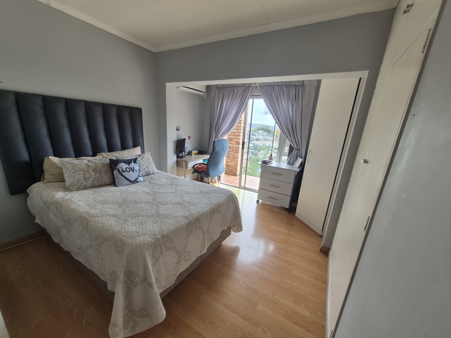 3 Bedroom Property for Sale in Glenvista Gauteng