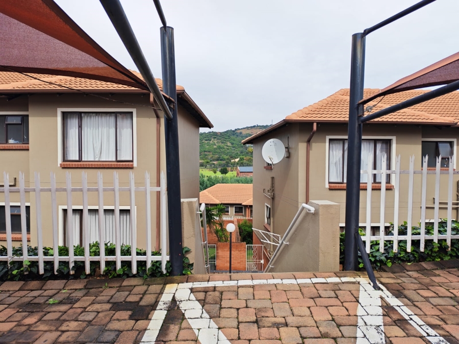 2 Bedroom Property for Sale in Glenvista Gauteng