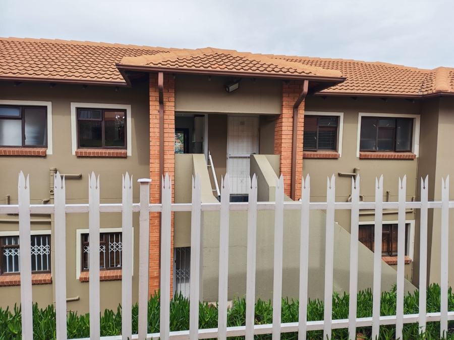 2 Bedroom Property for Sale in Glenvista Gauteng