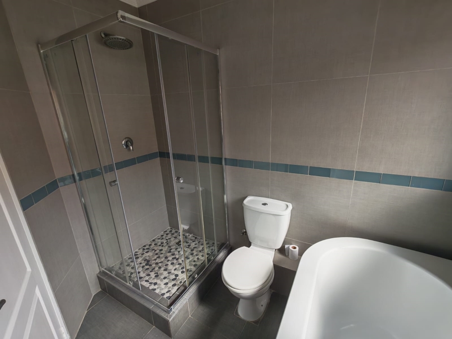 2 Bedroom Property for Sale in Glenvista Gauteng