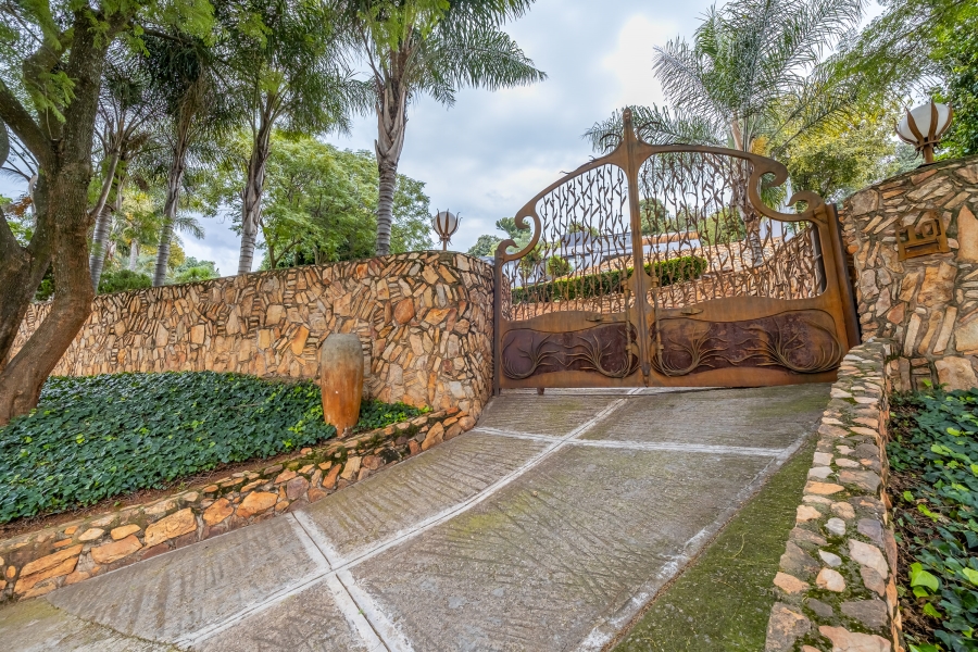 4 Bedroom Property for Sale in Quellerina Gauteng