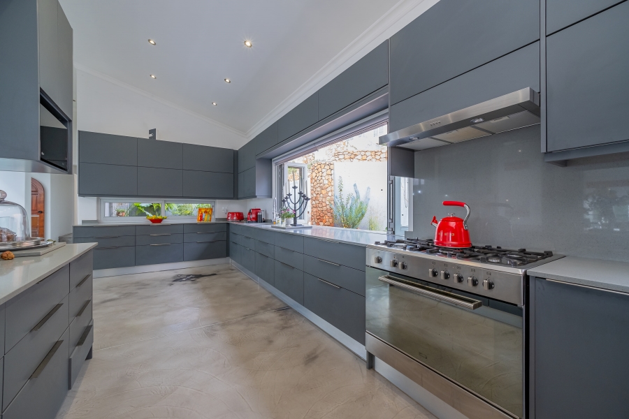 4 Bedroom Property for Sale in Quellerina Gauteng