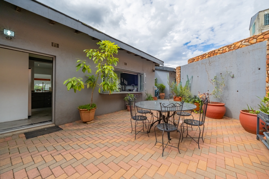 4 Bedroom Property for Sale in Quellerina Gauteng