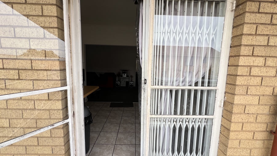 2 Bedroom Property for Sale in Randgate Gauteng