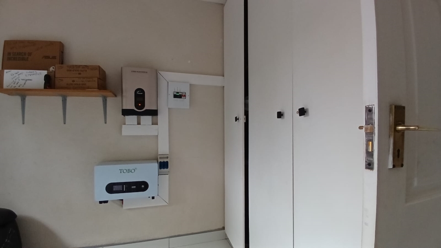 3 Bedroom Property for Sale in Groblerpark Gauteng