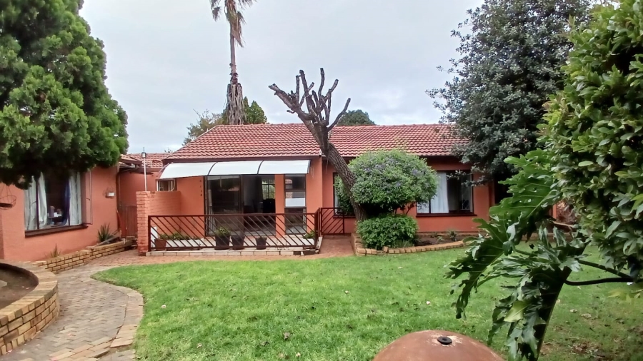 3 Bedroom Property for Sale in Groblerpark Gauteng