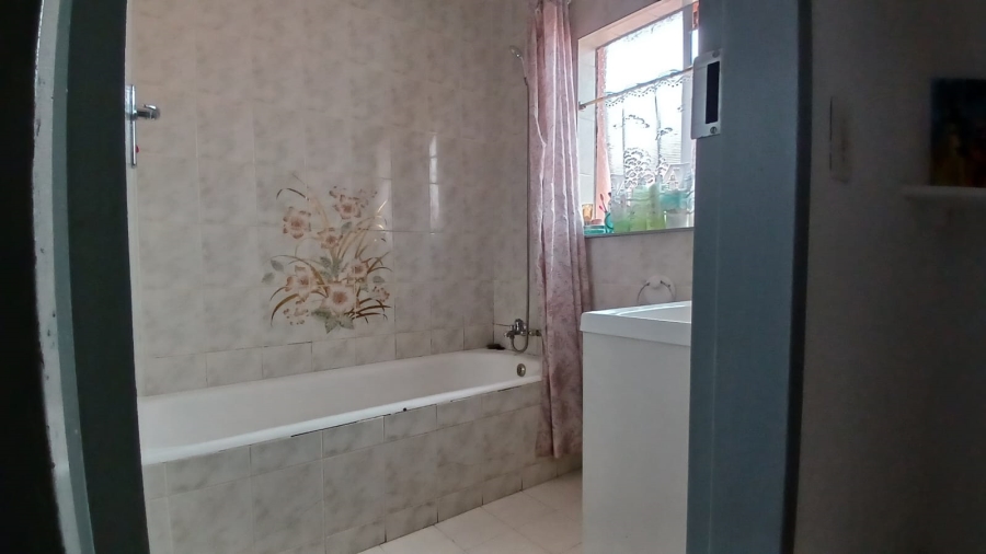 3 Bedroom Property for Sale in Groblerpark Gauteng