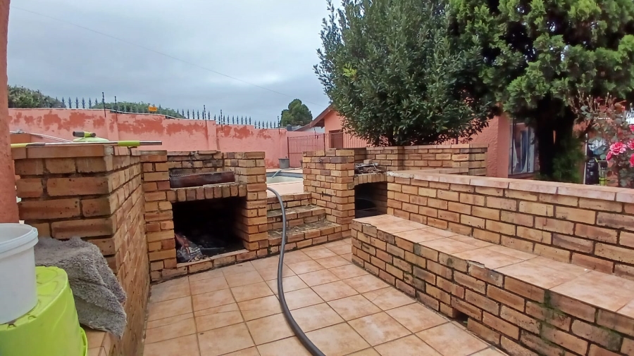 3 Bedroom Property for Sale in Groblerpark Gauteng