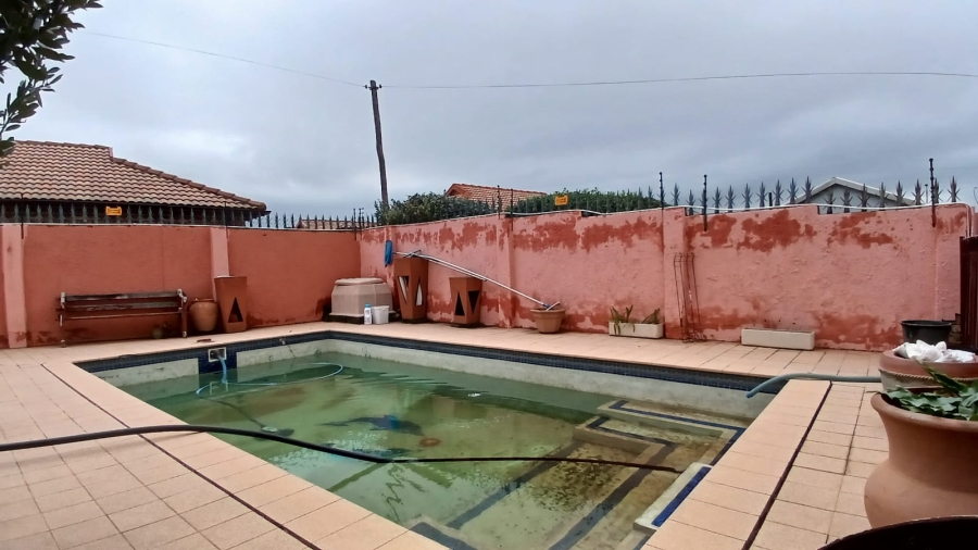 3 Bedroom Property for Sale in Groblerpark Gauteng