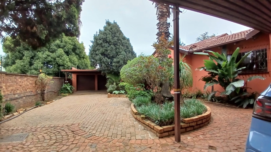 3 Bedroom Property for Sale in Groblerpark Gauteng