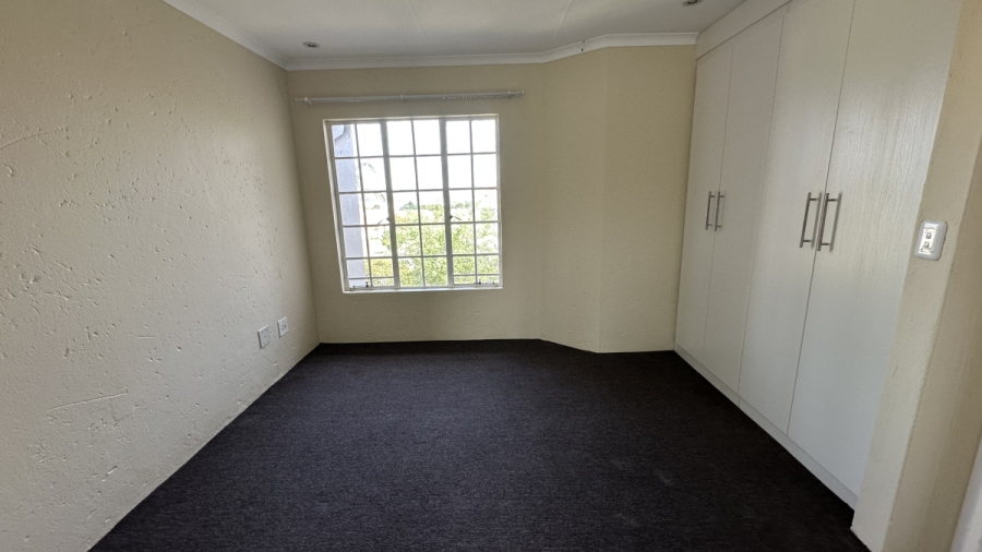 2 Bedroom Property for Sale in Eden Glen Gauteng