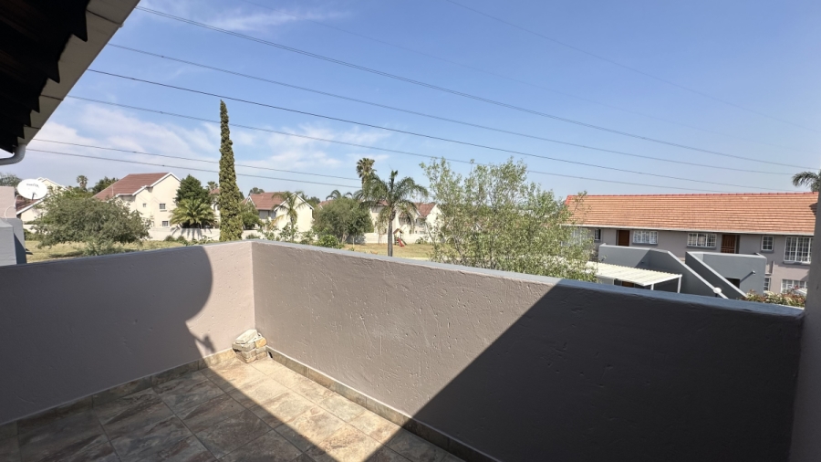 2 Bedroom Property for Sale in Eden Glen Gauteng