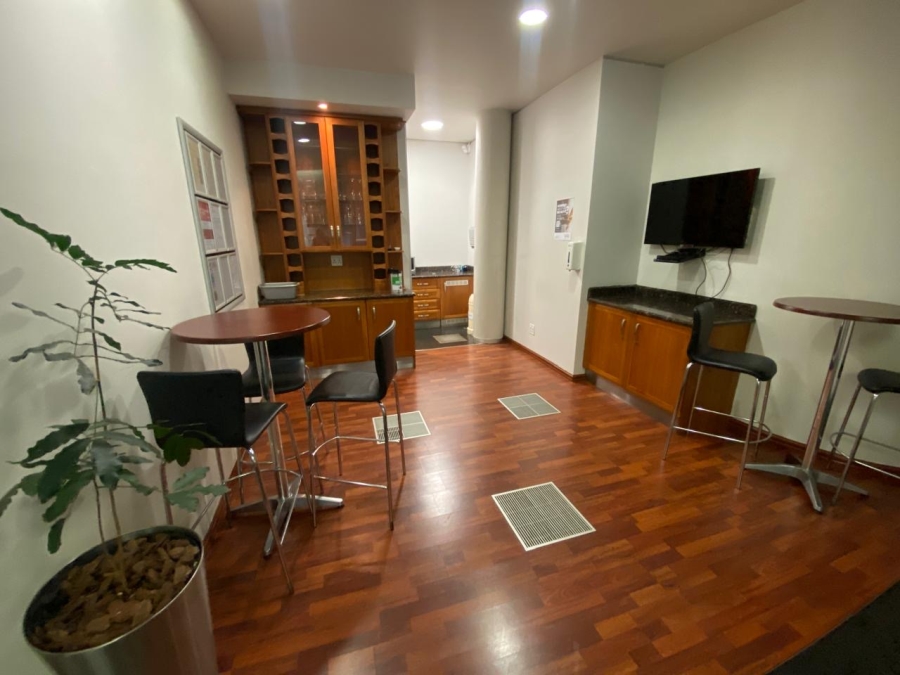 To Let Commercial Property for Rent in Longmeadow Gauteng