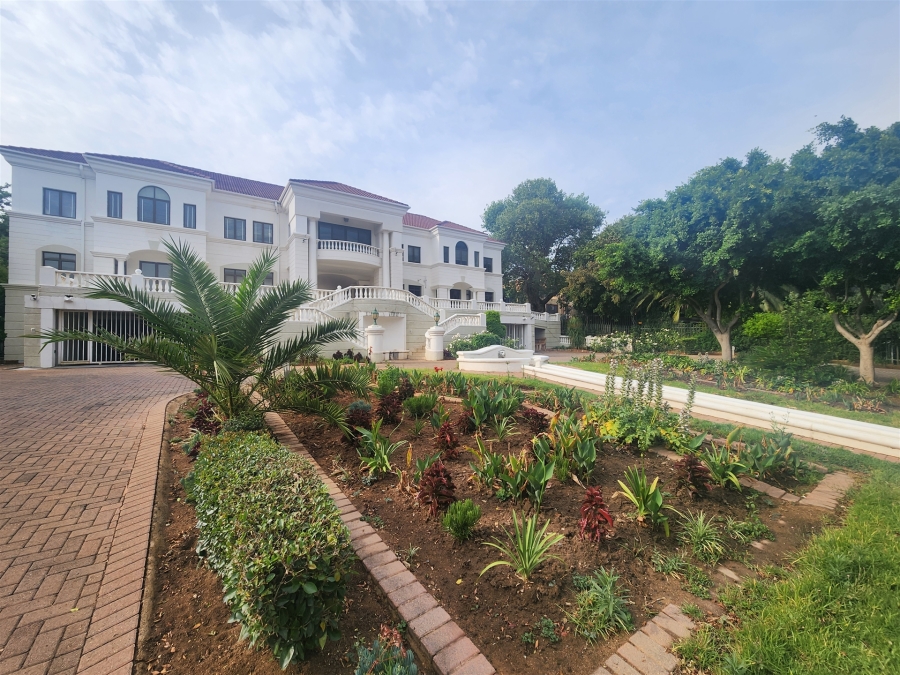 To Let Commercial Property for Rent in Wierda Valley Gauteng