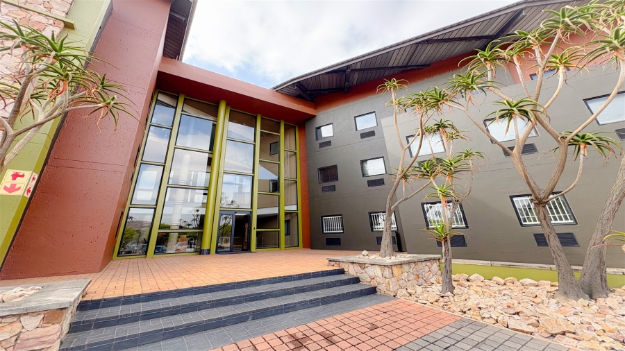 To Let Commercial Property for Rent in Bedfordview Gauteng