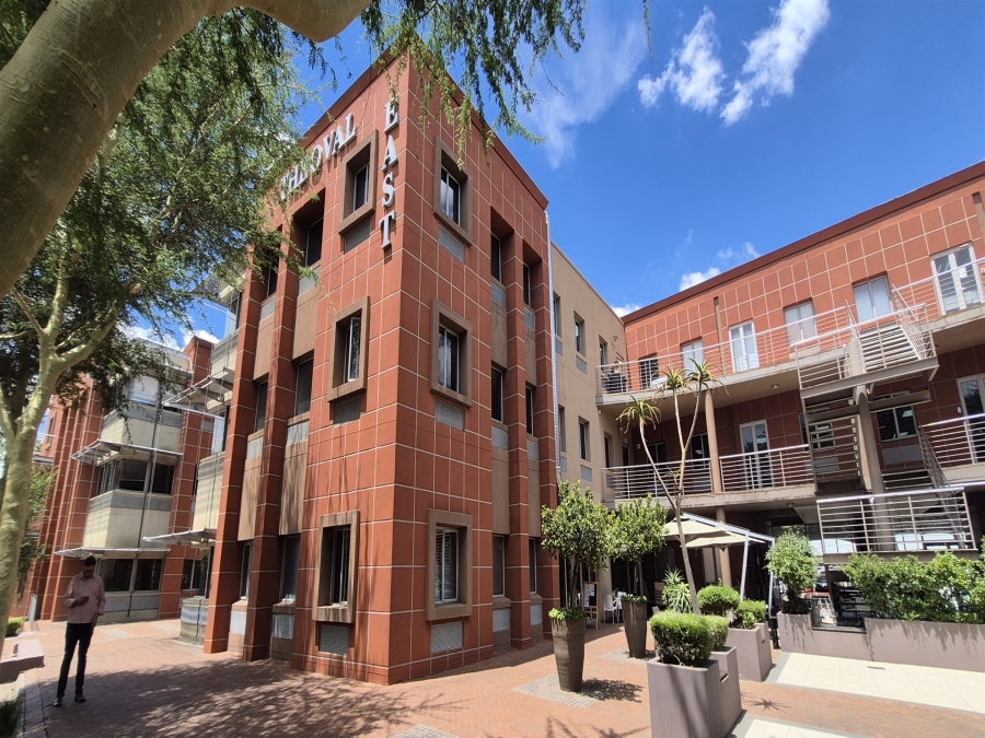 To Let Commercial Property for Rent in Illovo Gauteng