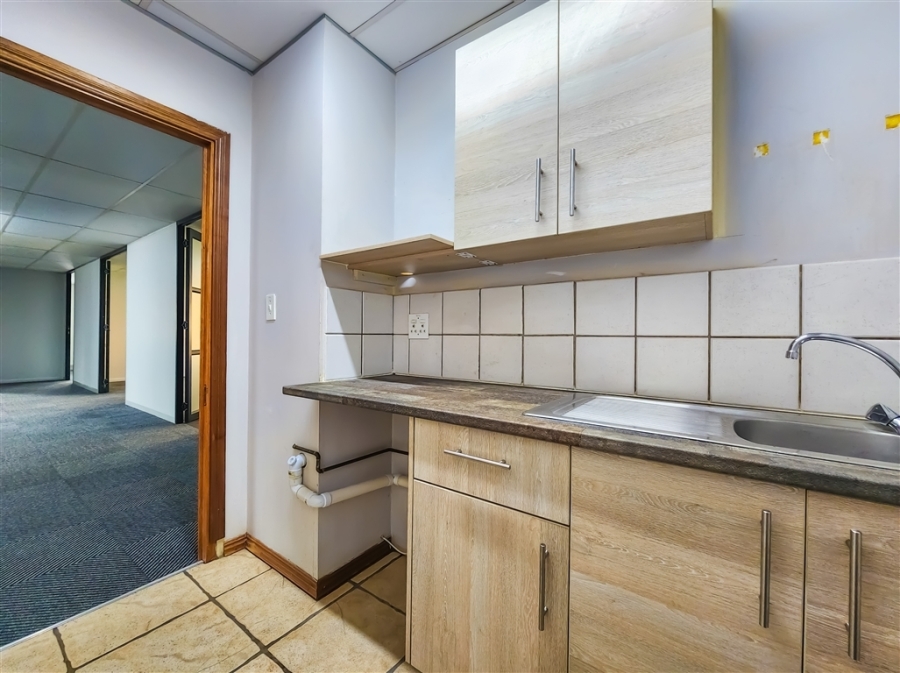 To Let Commercial Property for Rent in Allens Nek Gauteng