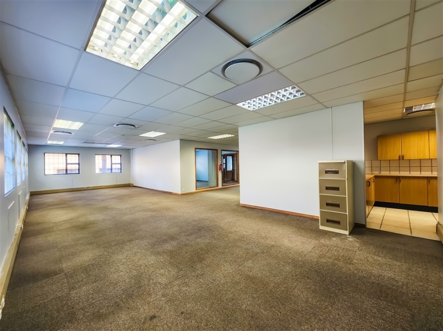 To Let Commercial Property for Rent in Allens Nek Gauteng