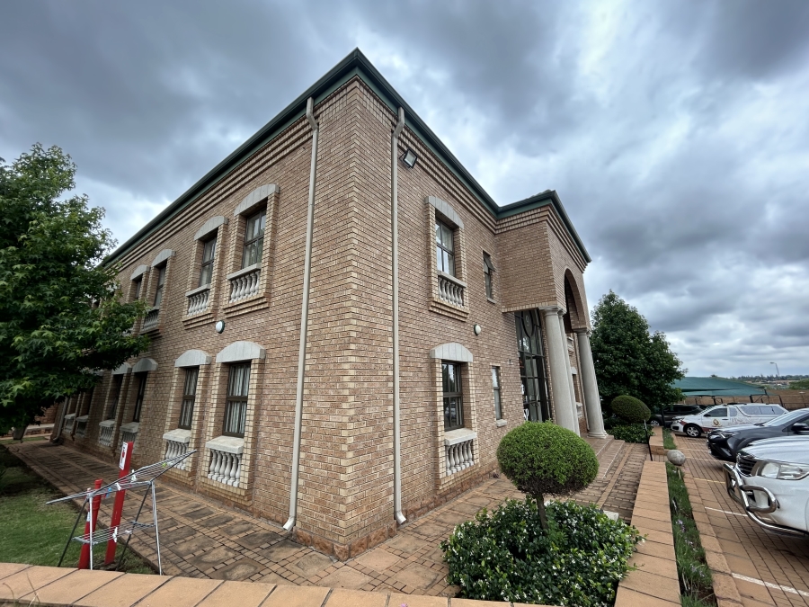 To Let Commercial Property for Rent in Highveld Gauteng
