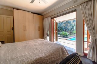 5 Bedroom Property for Sale in Glenvista Gauteng