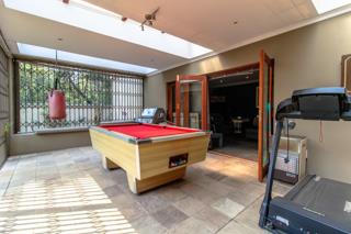 5 Bedroom Property for Sale in Glenvista Gauteng