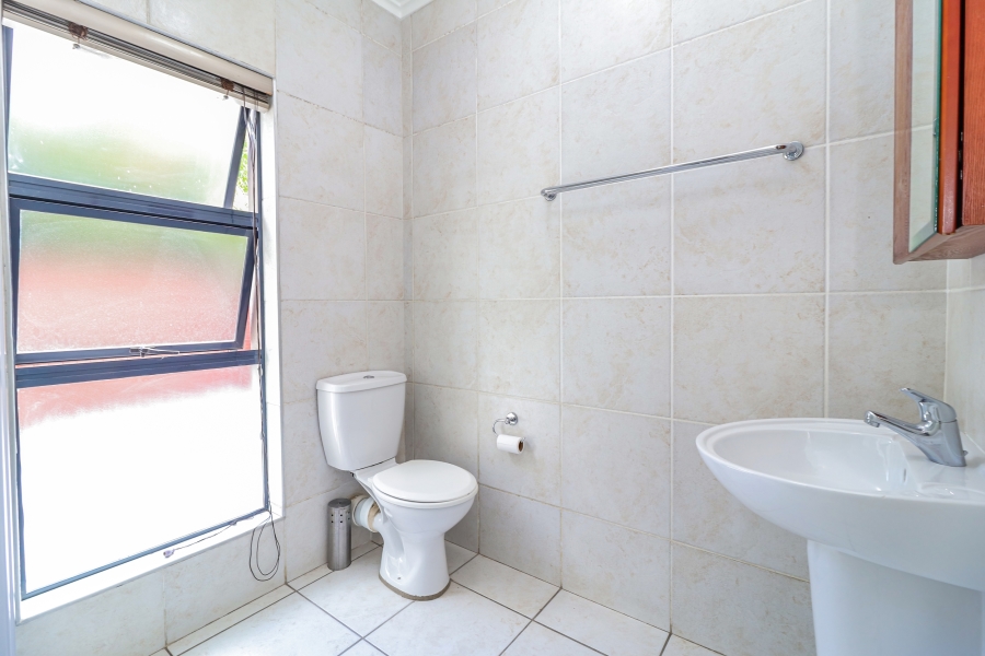 2 Bedroom Property for Sale in Morningside Gauteng