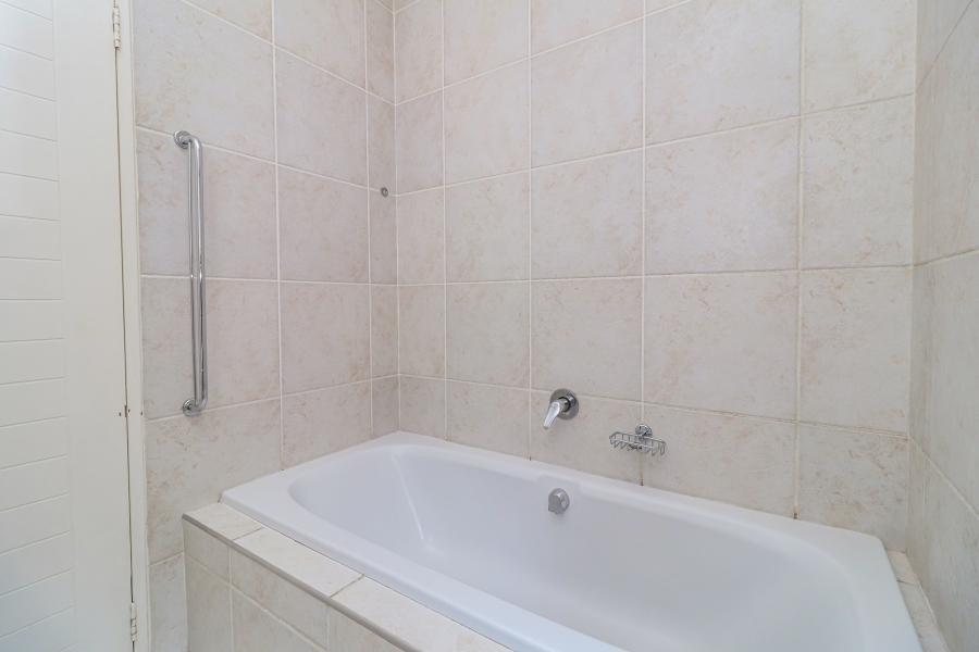 2 Bedroom Property for Sale in Morningside Gauteng